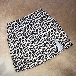 4/$20 SHEIN S satiny leopard print skirt
